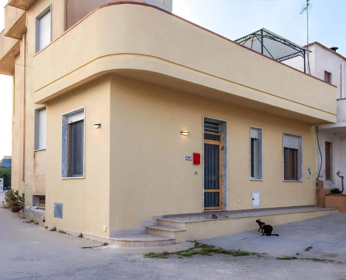 La Casetta Gialla Villa Petrosino Casa vacanze